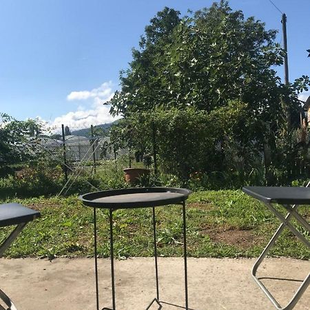 Joli Studio Au Calme Apartment Bassens  Ngoại thất bức ảnh