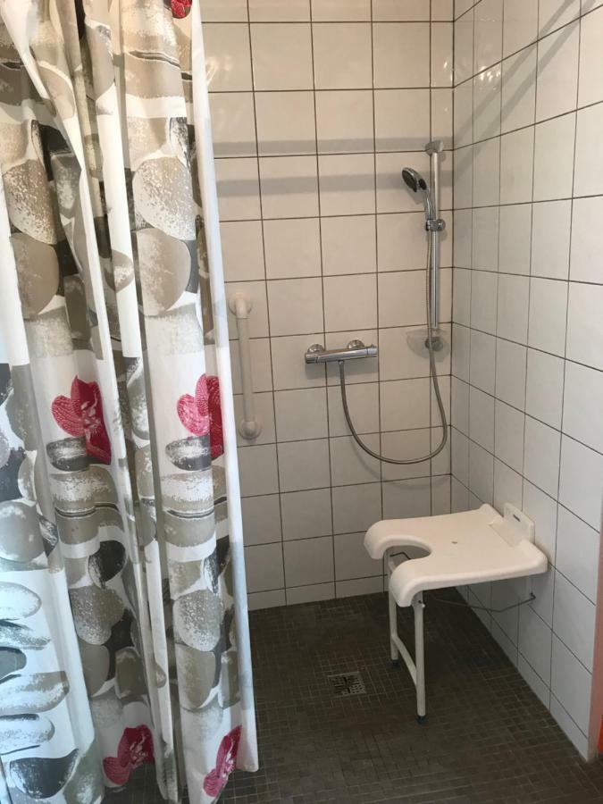 Joli Studio Au Calme Apartment Bassens  Ngoại thất bức ảnh